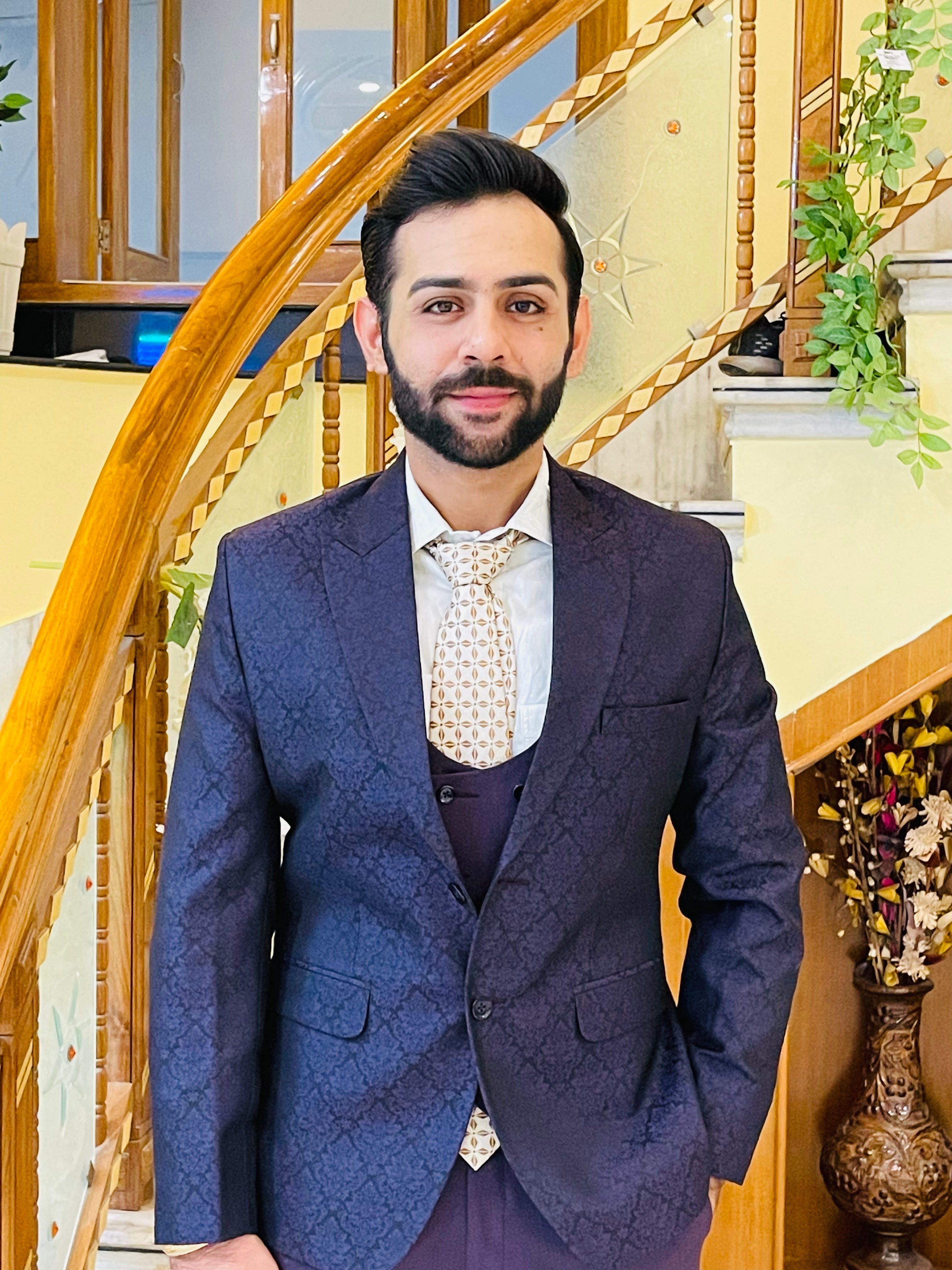 Meet Shubham Arora - The Man Behind Your Favorite RS Styles