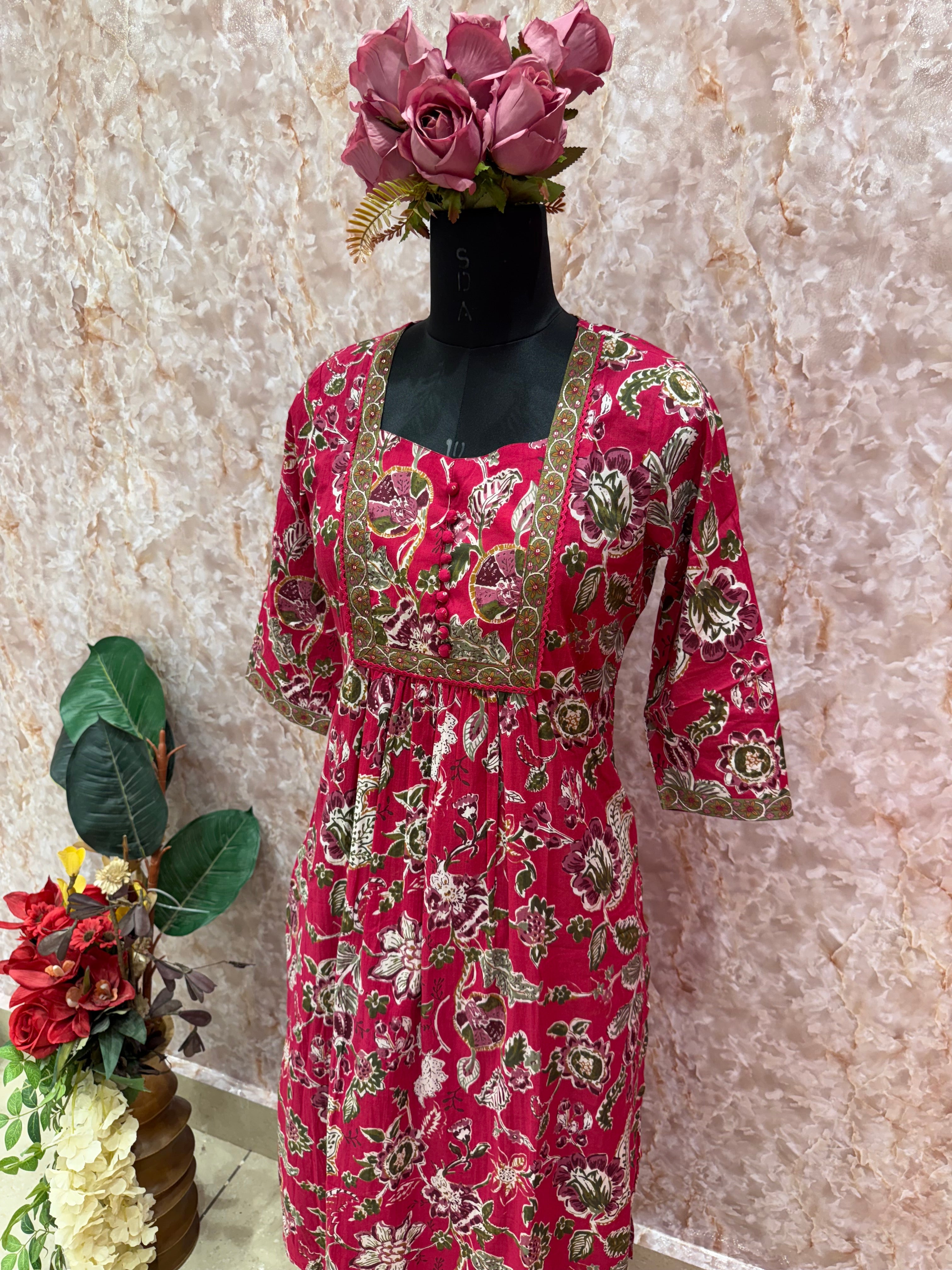 Vibrant Magenta Embroidered Suit Set with Traditional Detailing