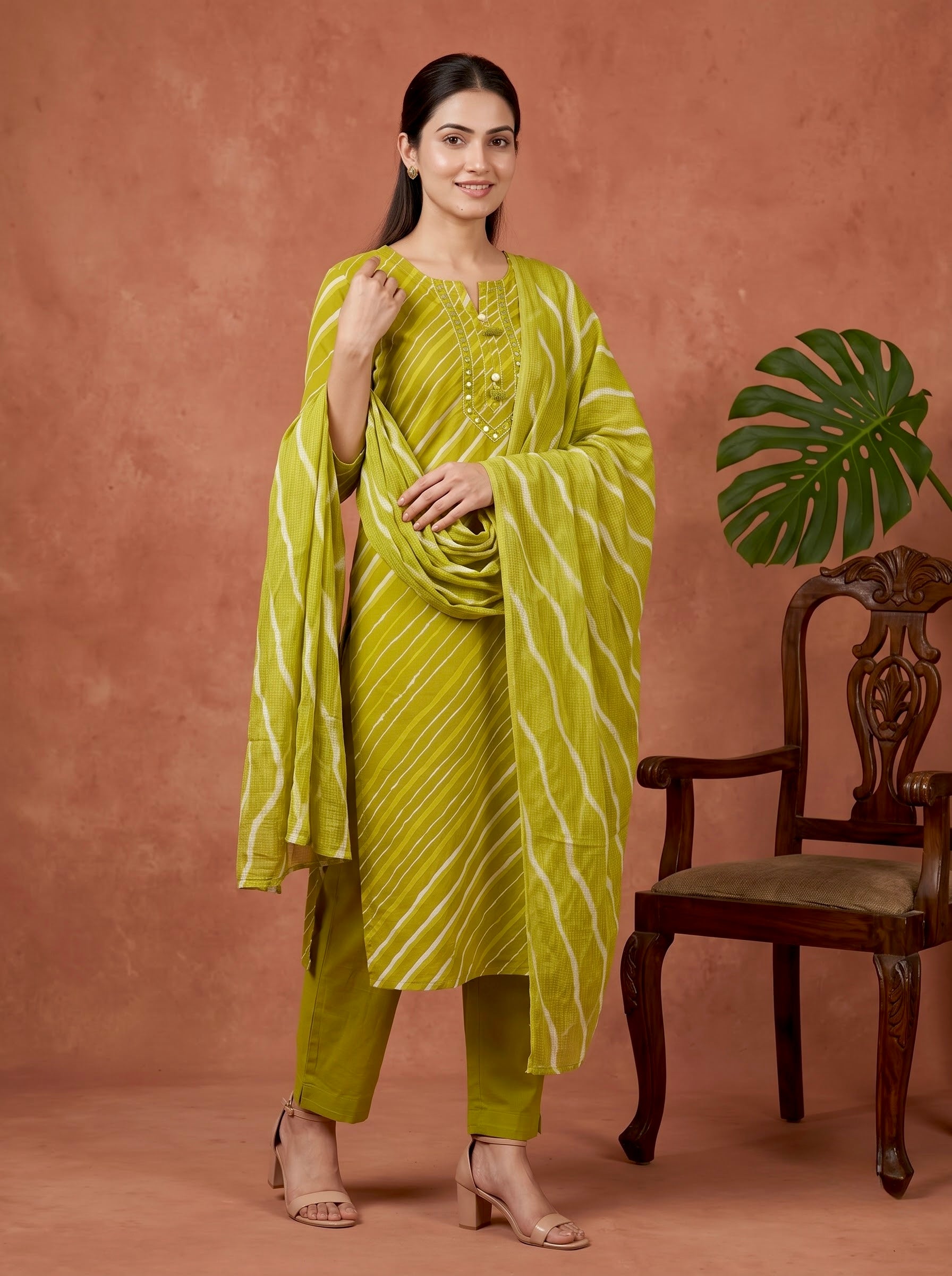 Mehndi Green Leheriya Print Premium Cotton Kurta Set