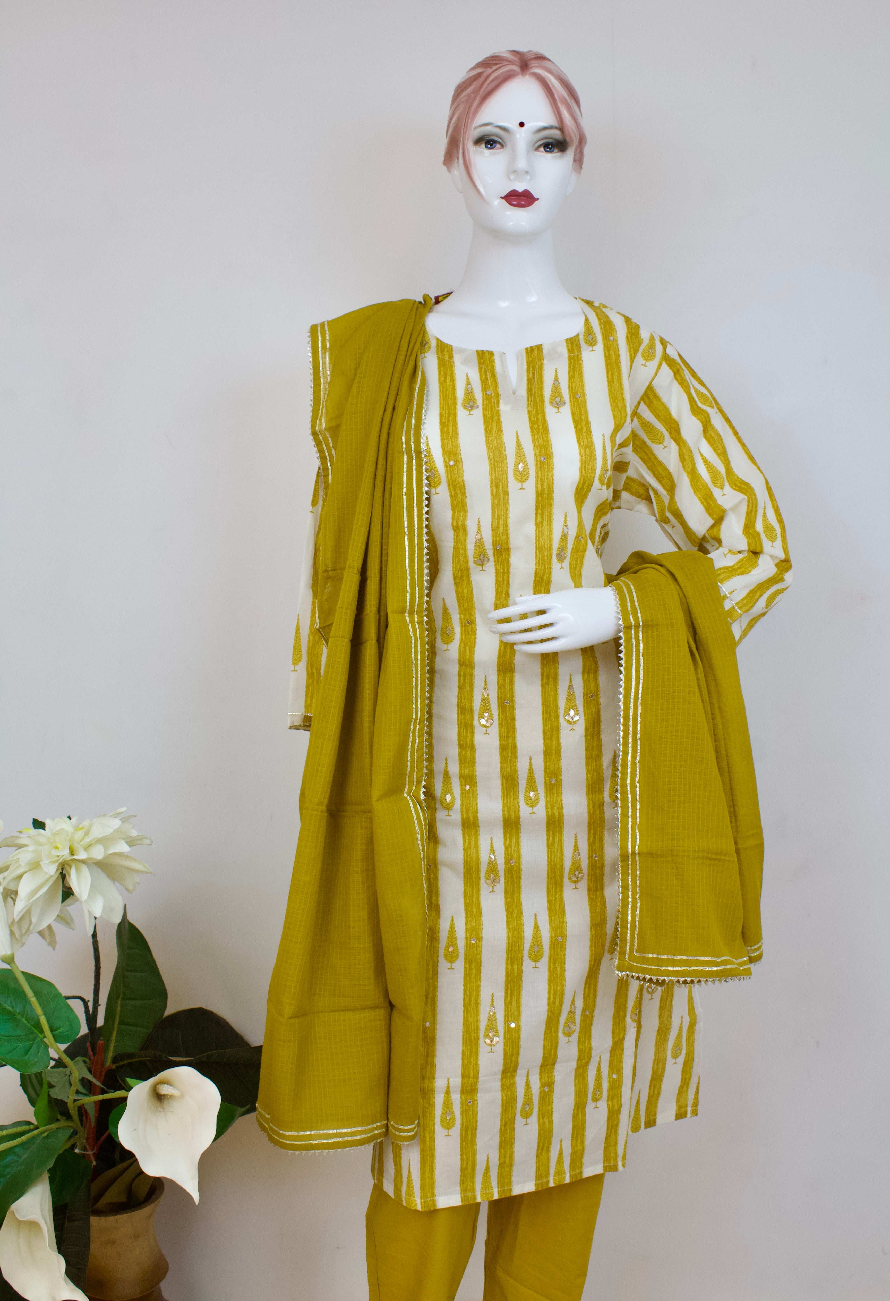 Yellow Gottapatti Suit