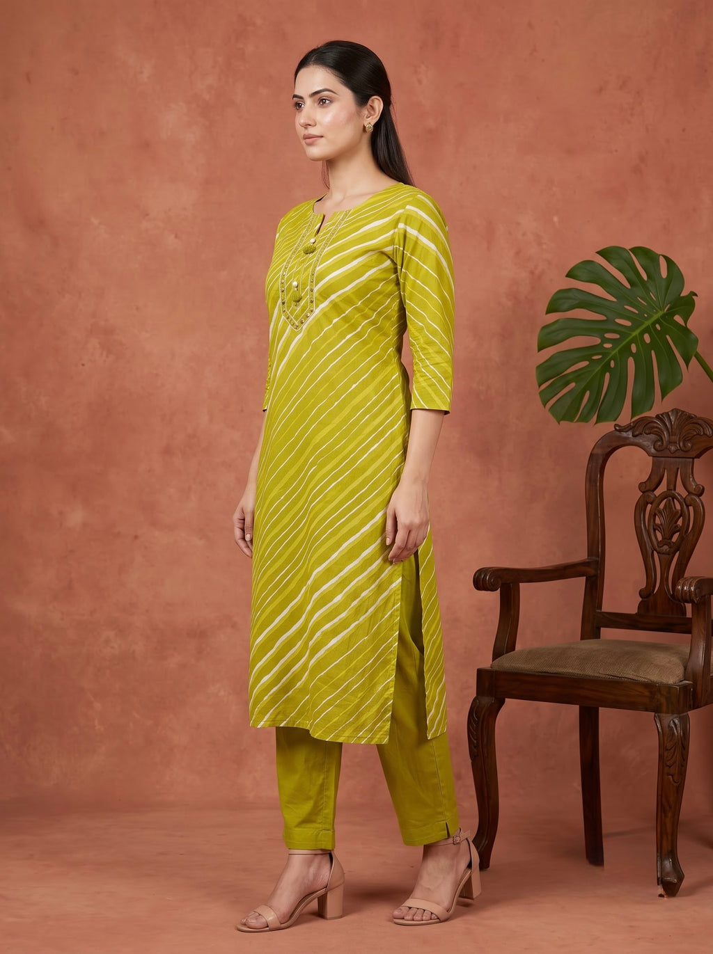 Mehndi Green Leheriya Print Premium Cotton Kurta Set